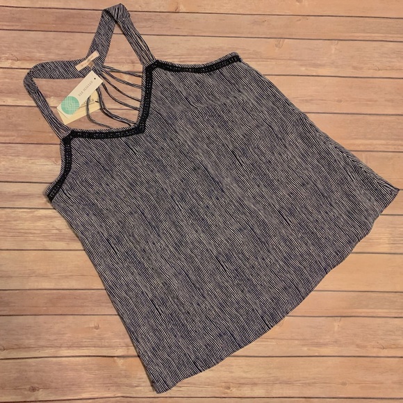 Skies Are Blue Tops - NWT Skies are blue Navy detailed tank